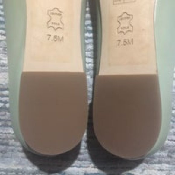 Tory Burch Chelsea Flats - Sage - 7.5 - Picture 6 of 6